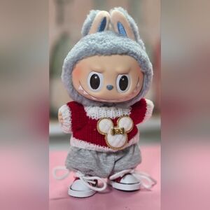 Sweater Out For Labubu